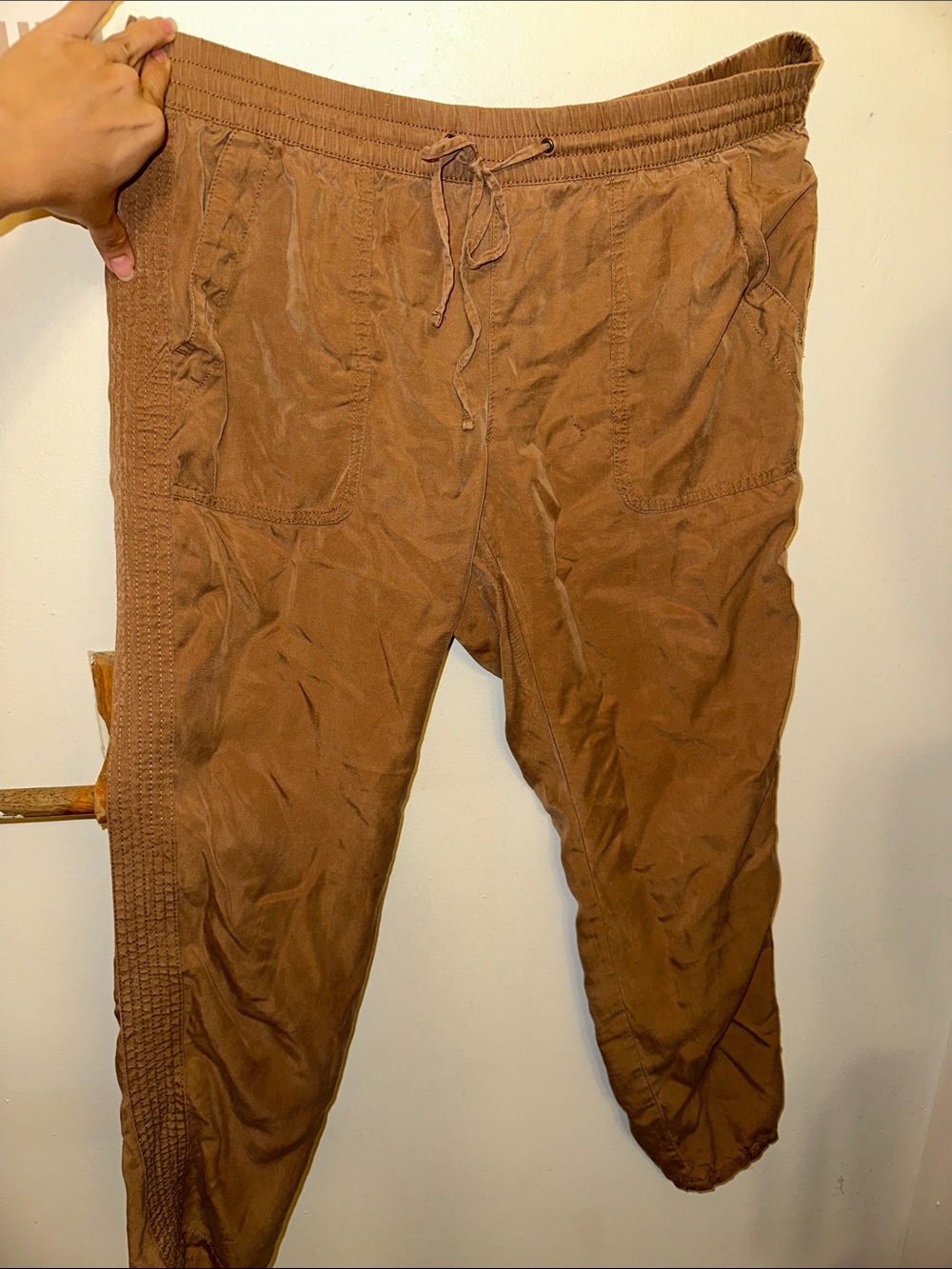 Banana Republic Women's Wide-Leg Drawstring Pants in Brown M -L